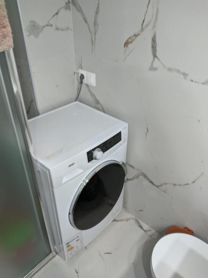 Full Apartment Near Kato Patissia Athens Luaran gambar