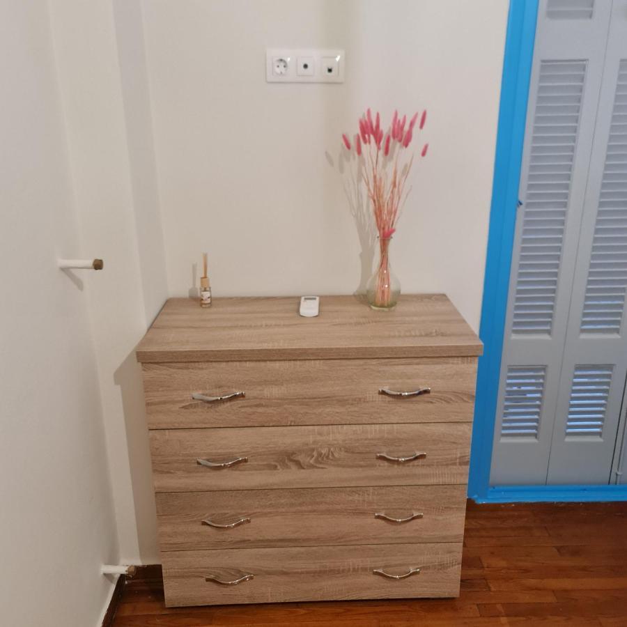 Full Apartment Near Kato Patissia Athens Luaran gambar