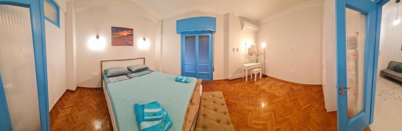 Full Apartment Near Kato Patissia Athens Luaran gambar